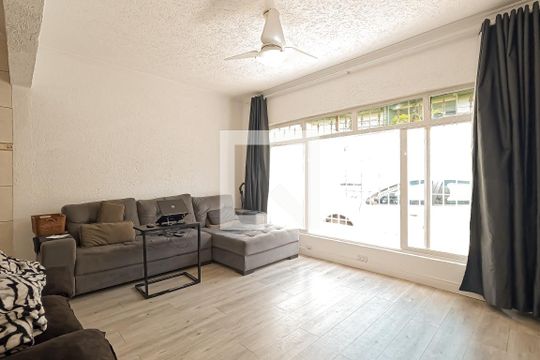 Casa à venda com 2 quartos, 165m² em Jardim do Papai, Guarulhos