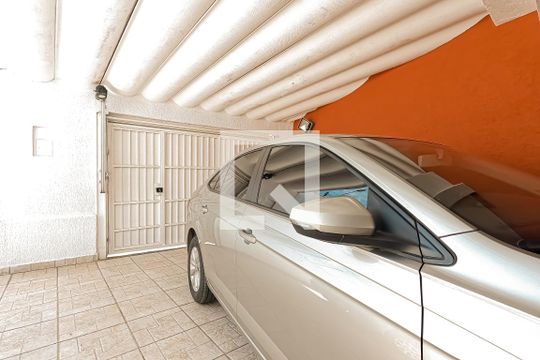 Garagem de casa à venda com 2 quartos, 165m² em Jardim do Papai, Guarulhos