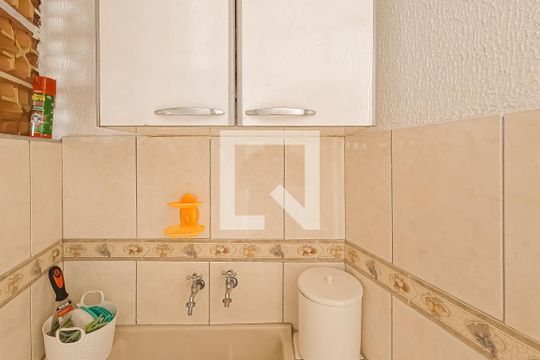 Área de Serviço de casa à venda com 2 quartos, 165m² em Jardim do Papai, Guarulhos