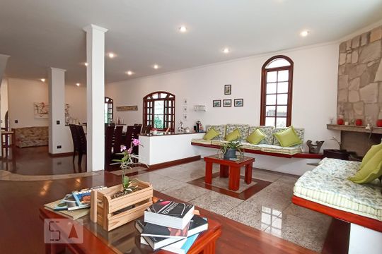 Casa de Condomínio à venda com 4 quartos, 420m² em Alphaville, Santana de Parnaíba
