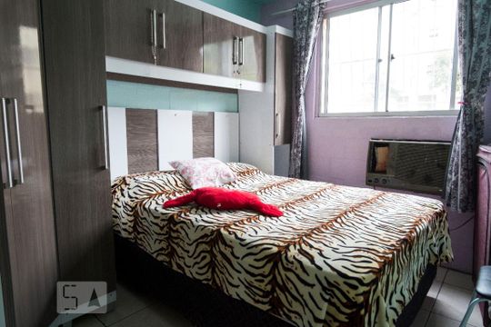 Quarto 2 de apartamento à venda com 2 quartos, 43m² em Campo Novo, Porto Alegre