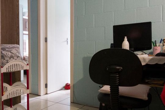 Sala de apartamento à venda com 2 quartos, 43m² em Campo Novo, Porto Alegre