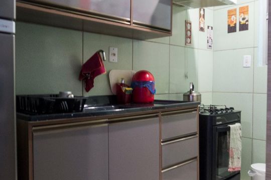 Cozinha de apartamento à venda com 2 quartos, 43m² em Campo Novo, Porto Alegre