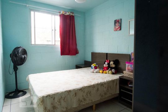 Quarto 1 de apartamento à venda com 2 quartos, 43m² em Campo Novo, Porto Alegre