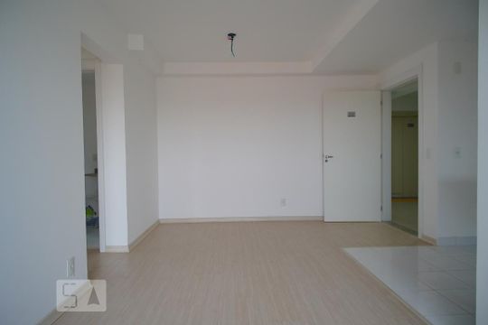Sala de apartamento para alugar com 2 quartos, 50m² em Humaitá, Porto Alegre