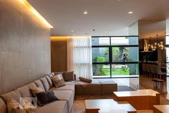 Área comum do prédio de kitnet/studio para alugar com 1 quarto, 26m² em Indianópolis, São Paulo