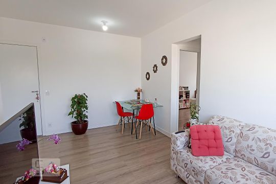 Sala de apartamento à venda com 2 quartos, 51m² em Vila São João, Barueri