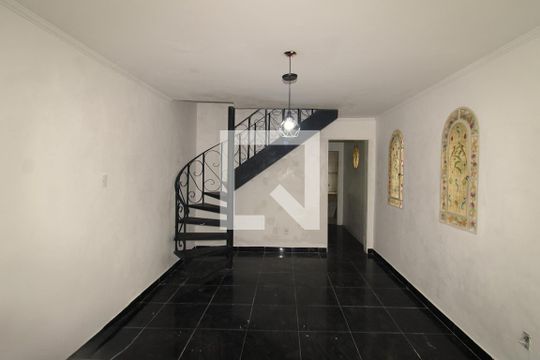 Sala de apartamento para alugar com 2 quartos, 160m² em Vila Bianca, São Paulo