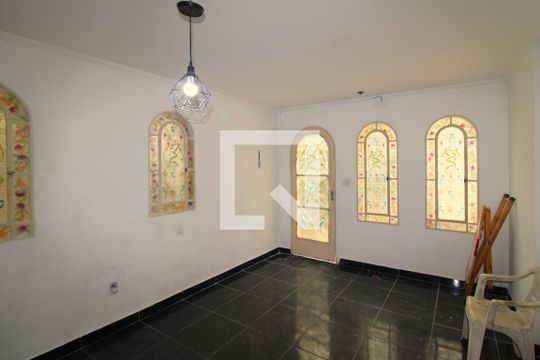 Sala de apartamento para alugar com 2 quartos, 160m² em Vila Bianca, São Paulo