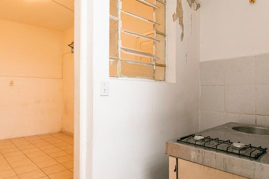 Cozinha / Área de Serviço de kitnet/studio para alugar com 1 quarto, 20m² em Vila Bertioga, São Paulo
