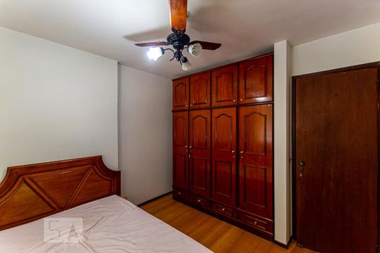 Quarto 1 de apartamento à venda com 2 quartos, 85m² em Ingá, Niterói