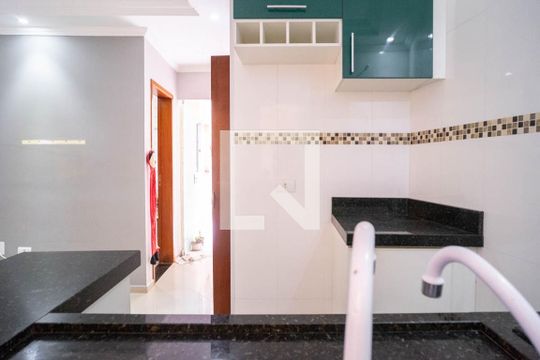 Sala/Cozinha de casa de condomínio à venda com 1 quarto, 53m² em Jardim Brasília (zona Leste), São Paulo