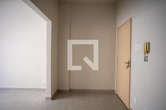 Sala / Quarto de apartamento para alugar com 1 quarto, 28m² em São Cristóvão, Rio de Janeiro