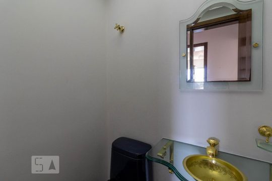 Banheiro de apartamento para alugar com 4 quartos, 175m² em Água Fria, São Paulo