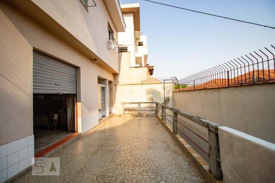 Quintal de casa à venda com 3 quartos, 172m² em Cidade Vargas, São Paulo