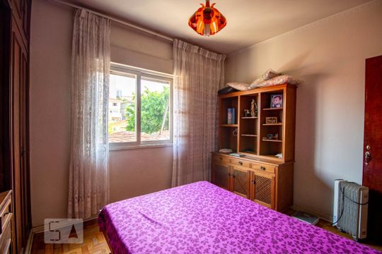 Quarto 2 de casa à venda com 3 quartos, 172m² em Cidade Vargas, São Paulo