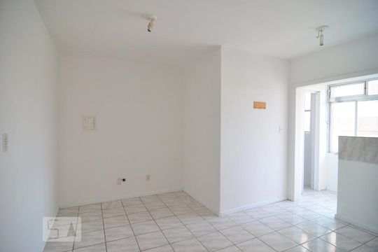 Apartamento para alugar com 1 quarto, 32m² em Centro, Canoas