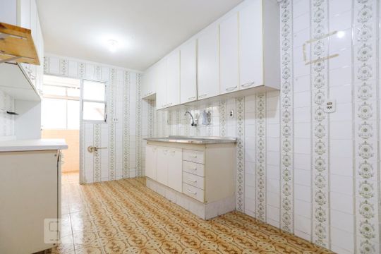 Cozinha de apartamento à venda com 3 quartos, 117m² em Consolação, São Paulo