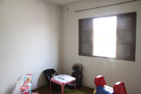 Quarto 1 de casa para alugar com 4 quartos, 120m² em Vila Graciosa, São Paulo