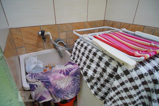 Area de Serviço de casa de condomínio à venda com 2 quartos, 82m² em Alto Petrópolis, Porto Alegre