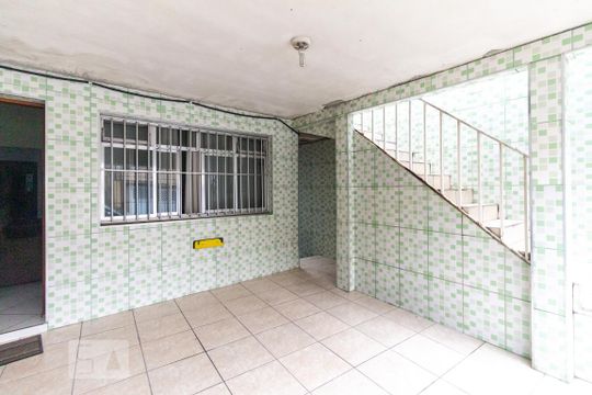 Garagem de casa à venda com 3 quartos, 175m² em Vila Moraes, São Paulo