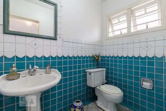 Lavabo de casa à venda com 3 quartos, 454m² em Cristo Rei, São Leopoldo