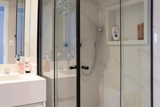 Banheiro de apartamento à venda com 2 quartos, 70m² em Jardim América, São Paulo