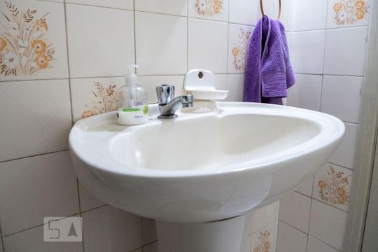 Lavabo de casa à venda com 3 quartos, 161m² em Vila Brasilio Machado, São Paulo