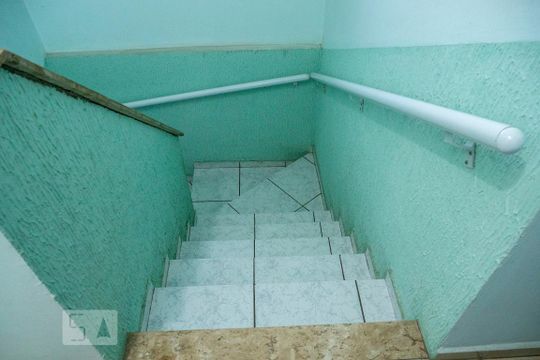 Escada  de casa à venda com 3 quartos, 161m² em Vila Brasilio Machado, São Paulo