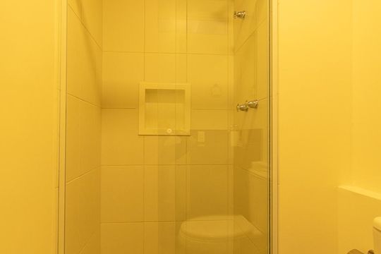 Banheiro de kitnet/studio à venda com 1 quarto, 25m² em Perdizes, São Paulo