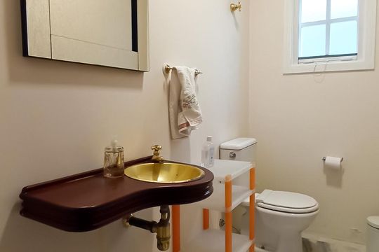 Lavabo de casa de condomínio à venda com 4 quartos, 322m² em Alphaville, Santana de Parnaíba