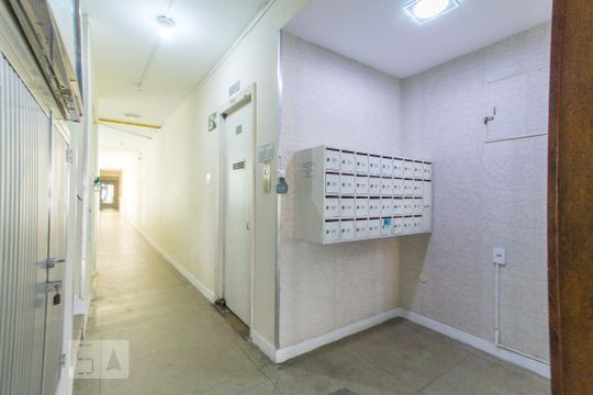 Hall de Entrada de apartamento para alugar com 2 quartos, 90m² em Méier, Rio de Janeiro