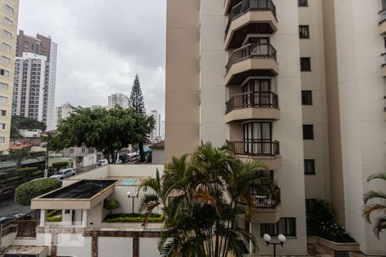 Vista Sala de apartamento à venda com 2 quartos, 64m² em Vila Regente Feijó, São Paulo
