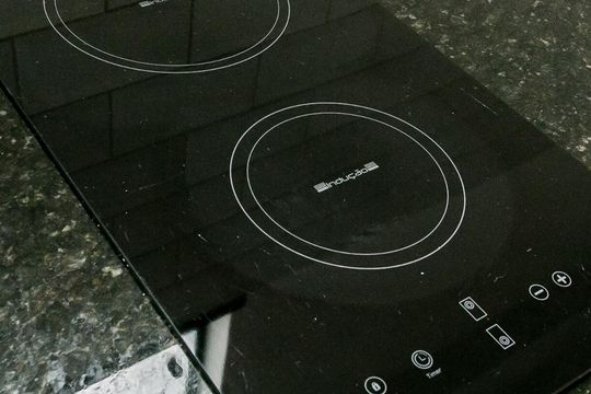 Cozinha - Cooktop de apartamento para alugar com 1 quarto, 36m² em Bosque da Saúde, São Paulo