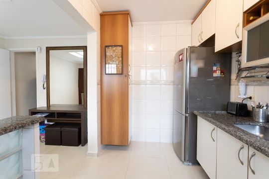Cozinha de casa à venda com 3 quartos, 120m² em Vila Graciosa, São Paulo