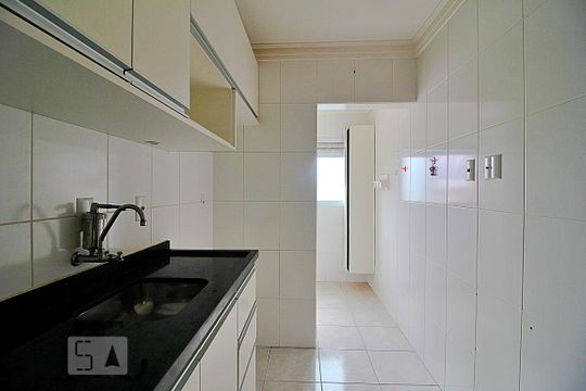 Cozinha de apartamento para alugar com 2 quartos, 52m² em Vila Príncipe de Gales, Santo André