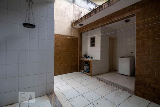 Quintal de casa para alugar com 4 quartos, 230m² em Vila da Saúde, São Paulo