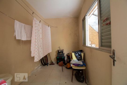 Quarto de Serviço de casa para alugar com 4 quartos, 230m² em Vila da Saúde, São Paulo
