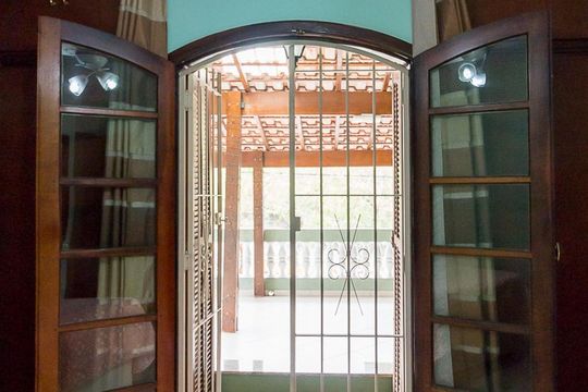 Varanda quarto 3 suíte de casa à venda com 3 quartos, 195m² em Vila Rosália, Guarulhos
