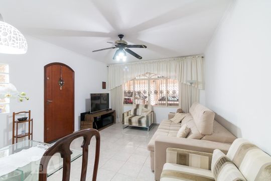 Sala de casa à venda com 3 quartos, 195m² em Vila Rosália, Guarulhos
