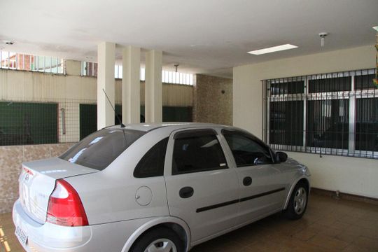 Garagem de casa à venda com 5 quartos, 167m² em Vila Alpina, São Paulo