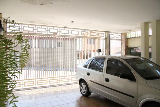 Garagem de casa à venda com 5 quartos, 167m² em Vila Alpina, São Paulo