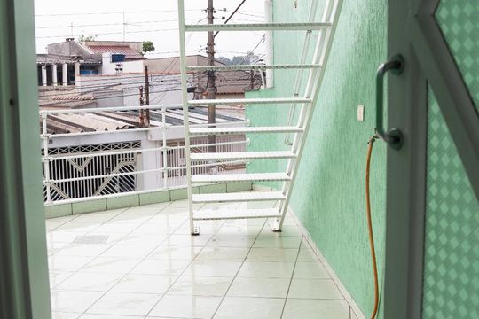 Sacada de casa à venda com 3 quartos, 230m² em Planalto, São Bernardo do Campo