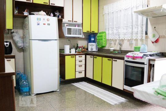 Cozinha de casa à venda com 3 quartos, 230m² em Planalto, São Bernardo do Campo