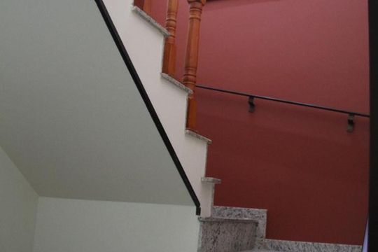 Escadas de casa à venda com 4 quartos, 208m² em Vila Alpina, São Paulo
