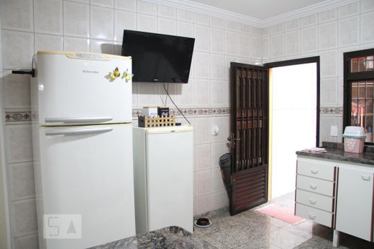 Cozinha de casa à venda com 4 quartos, 208m² em Vila Alpina, São Paulo