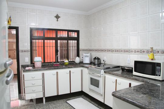 Cozinha de casa à venda com 4 quartos, 208m² em Vila Alpina, São Paulo