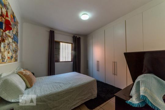 Quarto 1 de casa à venda com 3 quartos, 198m² em Rudge Ramos, São Bernardo do Campo