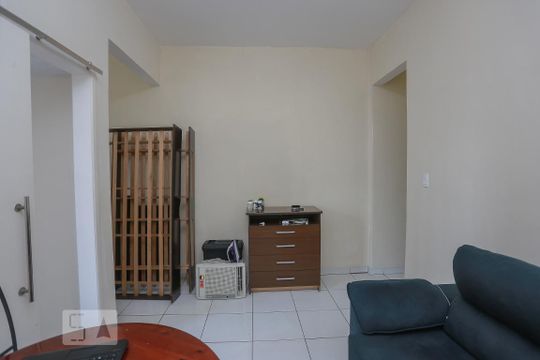 Sala de apartamento à venda com 1 quarto, 40m² em Estácio, Rio de Janeiro