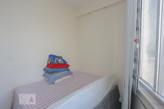 Quarto de apartamento à venda com 1 quarto, 40m² em Estácio, Rio de Janeiro